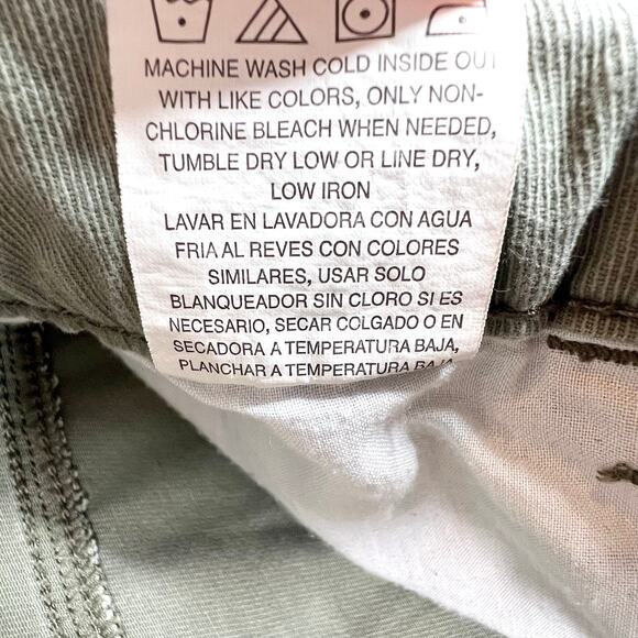 Wrangler Army Green Cropped Cargo Pants 6 - Picture 7 of 8